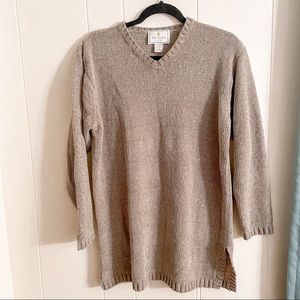 Express Tricot Sweater V-Neck line size  Medium